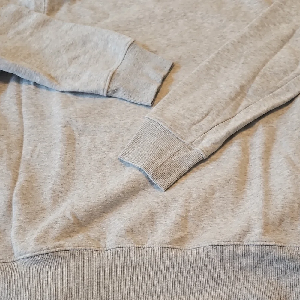Men's Goodfellow & Co. Light Gray Soft Crewneck Sweater Size Large - Picture 5 of 10